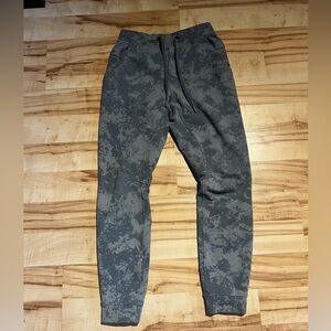 Lululemon Men’s Joggers size XS